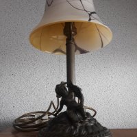 Настолна лампа с орнаменти , снимка 3 - Настолни лампи - 42765776