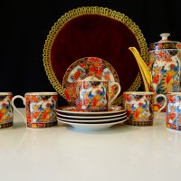 Чаша с чиния японски порцелан Eiwa Kinsei,злато,пауни. , снимка 11 - Антикварни и старинни предмети - 37925311