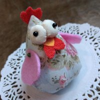 Нежна сладка текстилна кокошка Ръчна Изработка  Пиле Малък Великденски Подарък Декорация , снимка 6 - Декорация за дома - 40046647