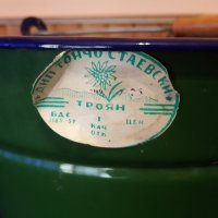 Неупотребявана емайлирана българска кофа от 1959 година с оригиналния етикет., снимка 3 - Антикварни и старинни предмети - 30622287