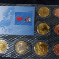 Пробен Евро сет - Исландия 2004 - 8 монети, снимка 2 - Нумизматика и бонистика - 44265546