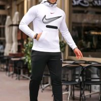 Мъжки екипи Nike, снимка 4 - Спортни дрехи, екипи - 44450506