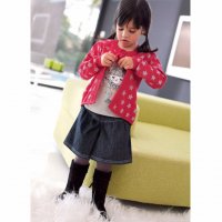 Жилетка за момиченце на 5 - 6 г, снимка 2 - Детски пуловери и жилетки - 29996526