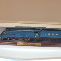 Макет на локомотив A4 Class Mallard 4468 LNER, снимка 1 - Колекции - 31530548