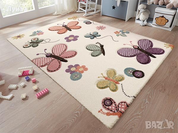 Килим с пеперуди, снимка 1