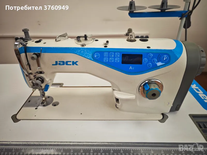 Професионална права шевна машина Jack A4, снимка 1
