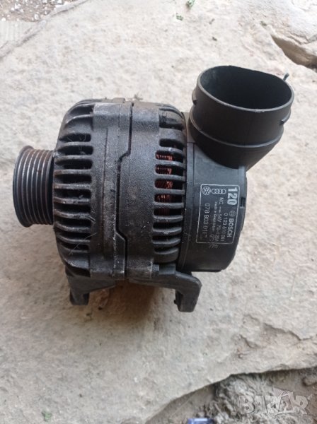 Динамо,Генератор ,Алтернатор Bosch Audi A6 2.4 i 165k.c, снимка 1