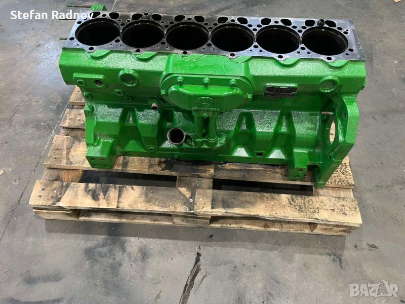 Цилиндров блок гол - John Deere 8R, 8030, снимка 1