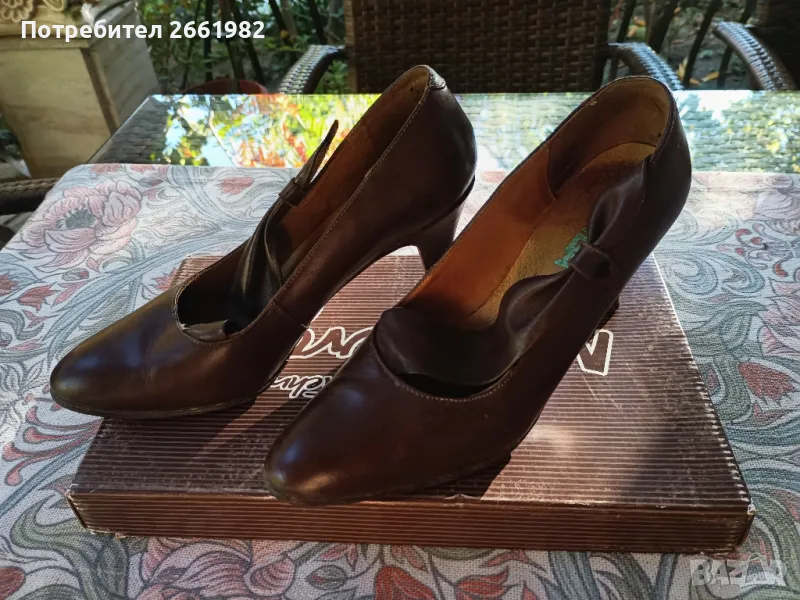 Кафяви обувки на ток , снимка 1