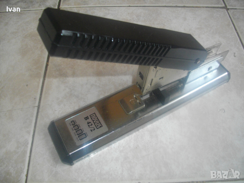 NOVUS Старо Качество Ръчен Телбод Такер За Скоби 3мм/5мм/7мм/10мм-НОВ-Професионален-Иноксов-Отличен, снимка 1