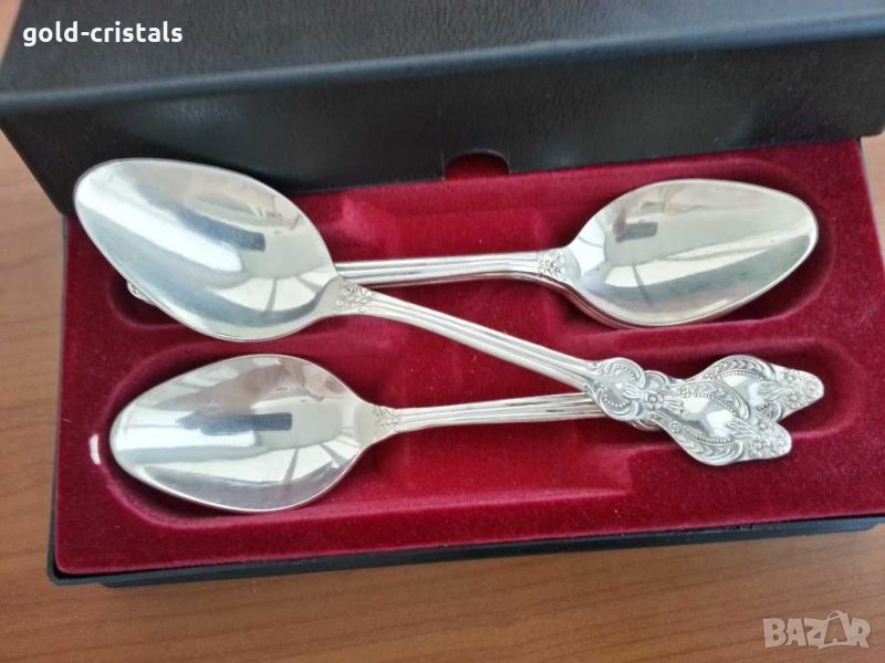 Руски посребрени лъжици в кутия мнц, снимка 1