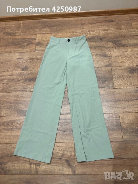 Дамски панталон Bershka, снимка 1