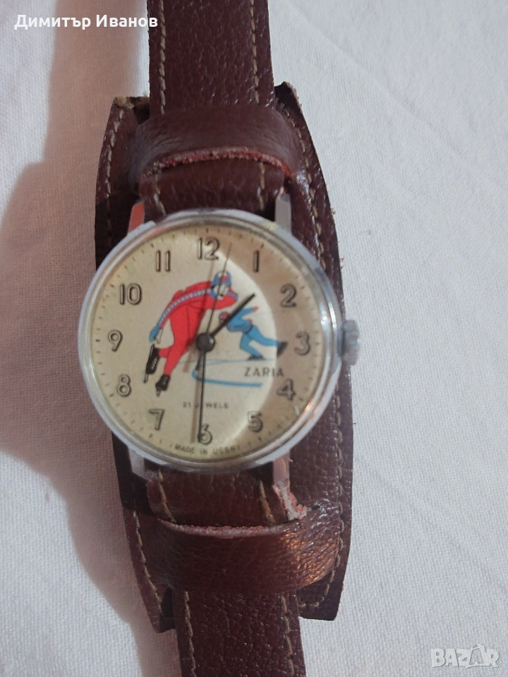 Заря - съветски механичен часовник, с ръчно навиване. В изключително състояние. , снимка 1