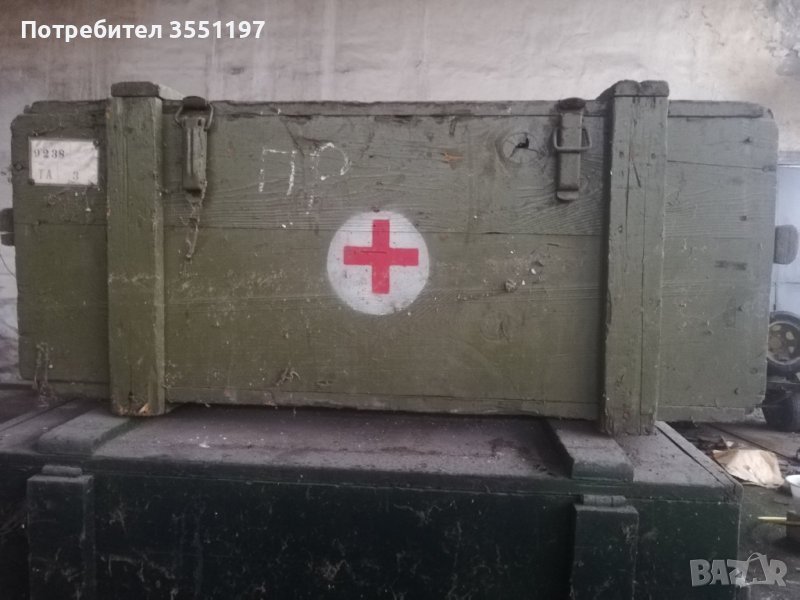 Големи Медицински военни сандъци за пчелни кошери или дървен материал , снимка 1
