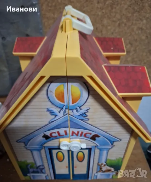 play mobile болница и фигури, снимка 1