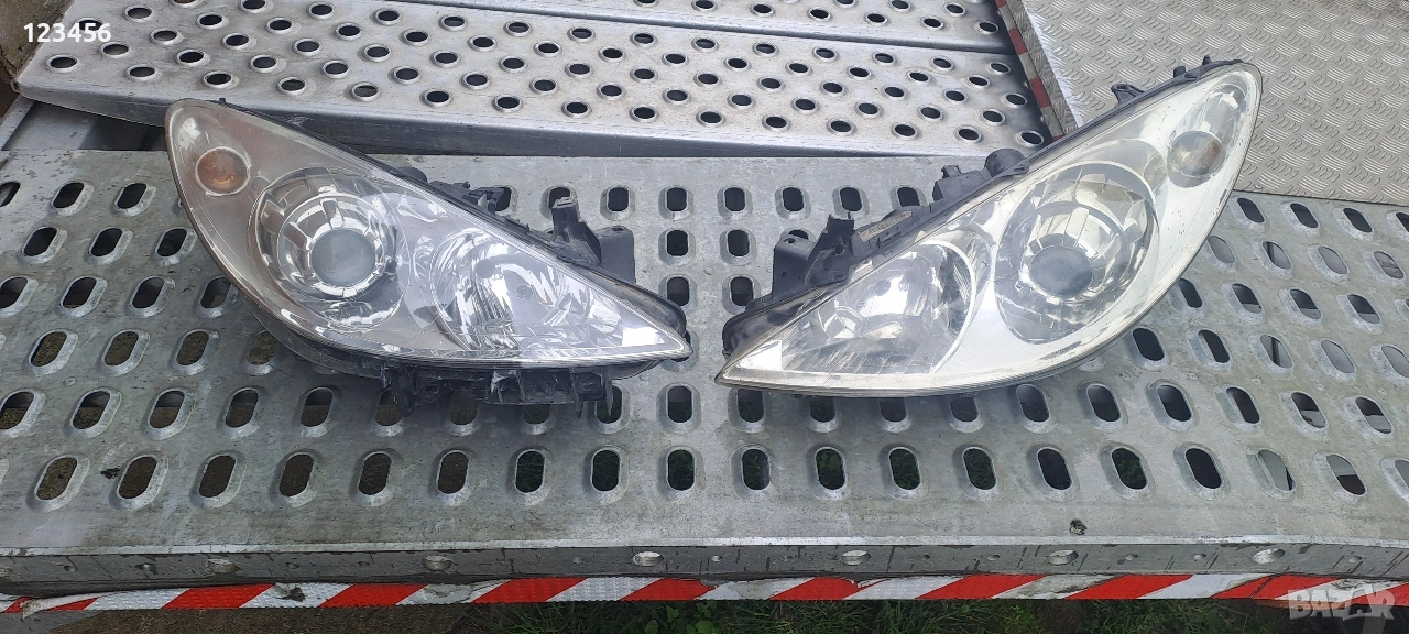 Фарове Пежо 307, снимка 1