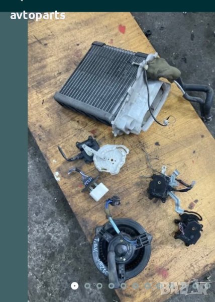 Toyota avensis verso 2.0d4d 2005 година мотор реостат и клапи парно, снимка 1