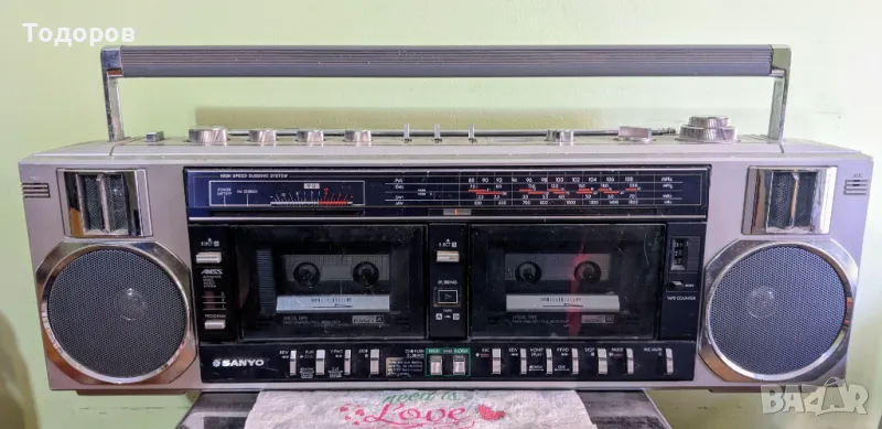 Радио касетофон Sanyo M-W25K, снимка 1