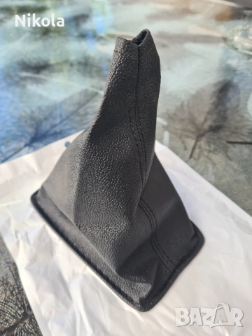 Маншон кожен скоростен лост Тойота Авенсис Т25