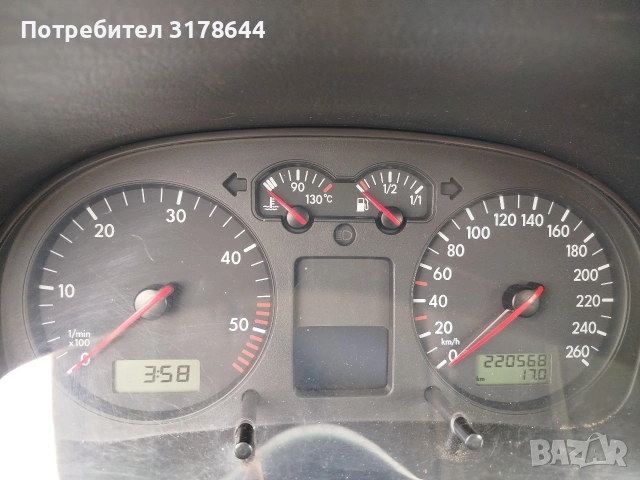 VW GOLF 1.9TDI.ITALIA, снимка 8 - Автомобили и джипове - 53932874
