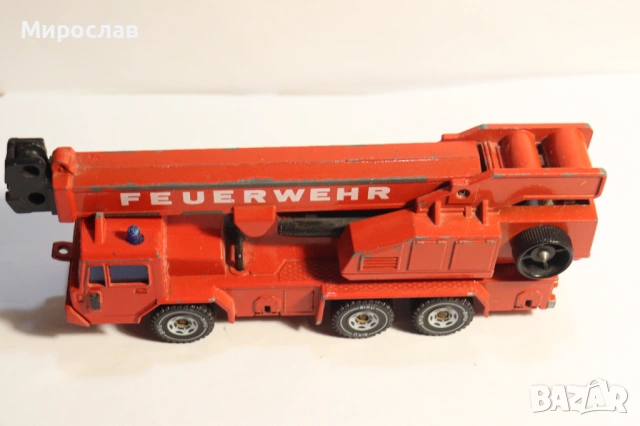 1:55?? SIKU КАМИОН ПОЖАРНА КРАН КОЛИЧКА МОДЕЛ, снимка 2 - Колекции - 53181080