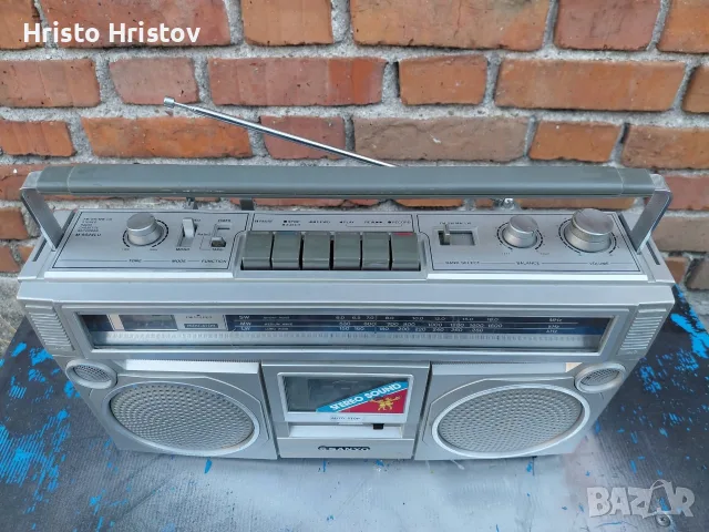 Предлагам едно красиво Ретро Бижу (SANYO M9924LU ) , снимка 2 - Радиокасетофони, транзистори - 56046187