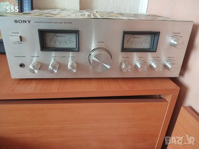 SONY ta -f4a.усилвател