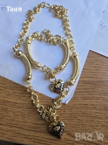 Златен комплект с покритие 14к , кокъл, тип версаче, снимка 3 - Бижутерийни комплекти - 51729816