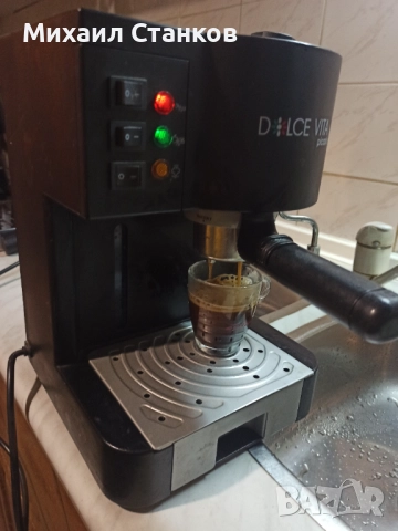 Кафе машина Долче Вита, снимка 3 - Кафемашини - 52571565