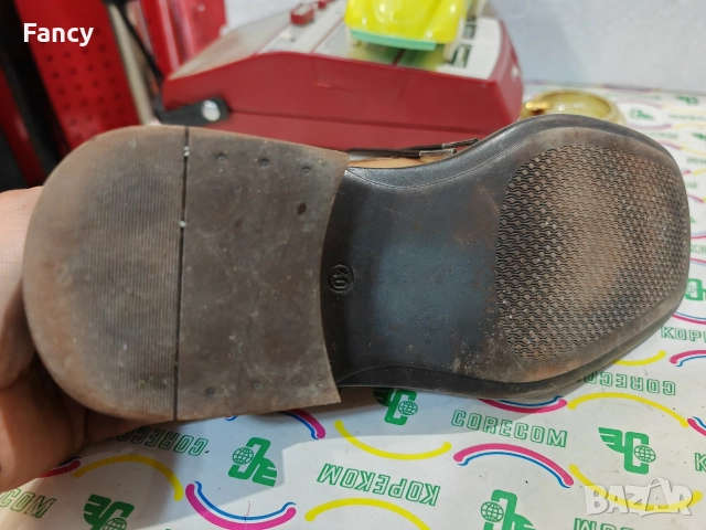 Мъжки обувки Bata 40 номер , снимка 7 - Ежедневни обувки - 52695717