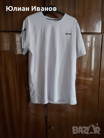 Спортна тениска на fashion sport 