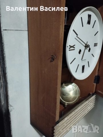 Стенен часовник Янтар , снимка 2 - Стенни часовници - 51787751