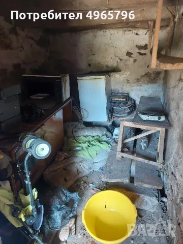 Продавам Парцел с къща за ремонт, снимка 4 - Парцели - 56314230
