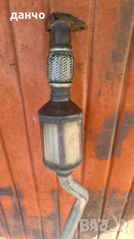 Катализатор с мека връзка и тръбата за vw пасат б5.5 , снимка 2 - Части - 51667940