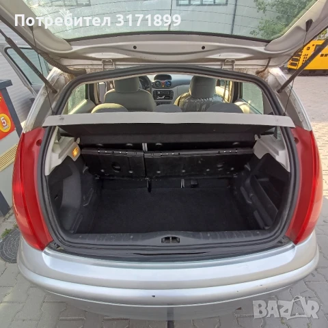 Citroen C3, снимка 8 - Автомобили и джипове - 51410182