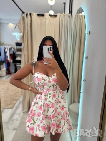 рокля с флорален десен 