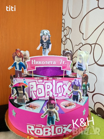 Картонена торта Роблокс за момиче, снимка 1