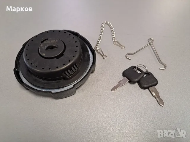 КАПАЧКА ЗА РЕЗЕРВОАР МЕРЦЕДЕС, снимка 4 - Части - 19680142