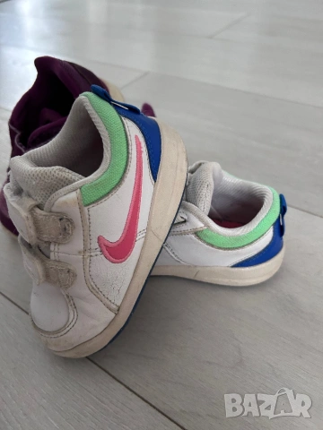 Два чифт оригинални обувчици за 4€