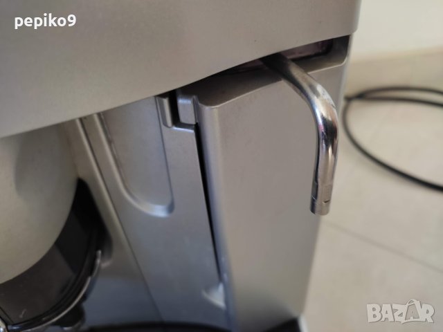 Продавам кафемашини внос от Германия робот пълен автомат DELONGHI MAGNIFICA, снимка 10 - Кафемашини - 42868015