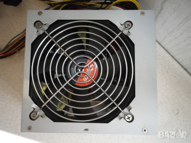 Захранване за компютър Spire 420W, снимка 5 - Захранвания и кутии - 50836515