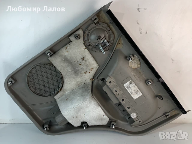 Задна лява кора врата Jeep Cherokee KJ Liberty (02-07)г. 5GF211L2AS, снимка 2 - Части - 50743638