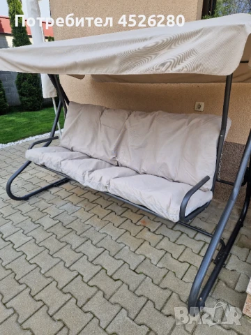 Градинска люлка 