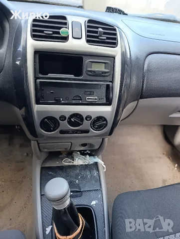 Мазда 323F на части , снимка 7 - Автомобили и джипове - 56548387