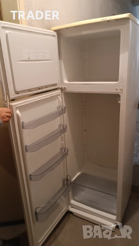 хладилник Snaige 