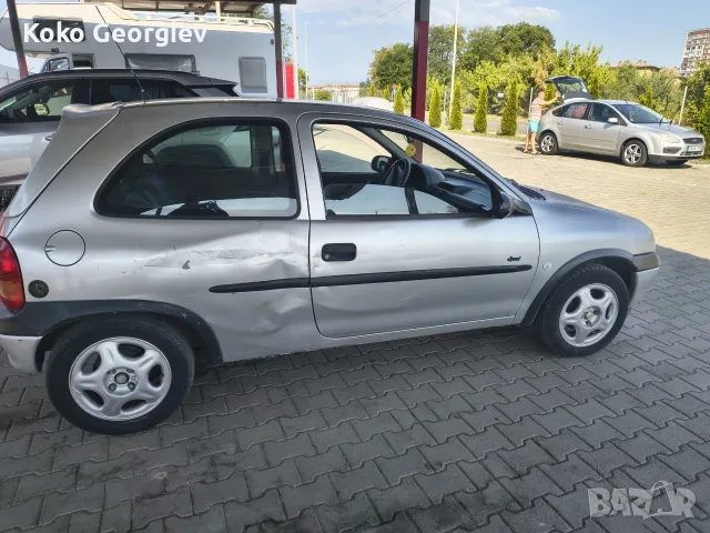 Opel Corsa B 1.2, снимка 9 - Автомобили и джипове - 55851995