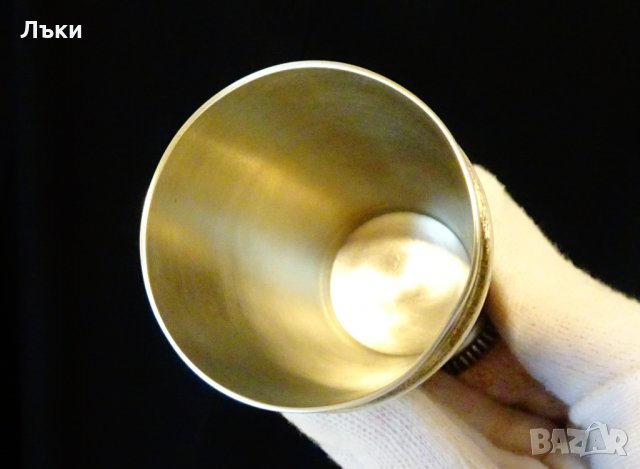 Калаена чаша за вино с картини Вечният младоженец. , снимка 6 - Антикварни и старинни предмети - 31804487