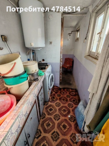 Къща с двор, снимка 12 - Къщи - 54054527
