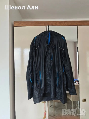 Дъждобран Енгелберт Щраус 