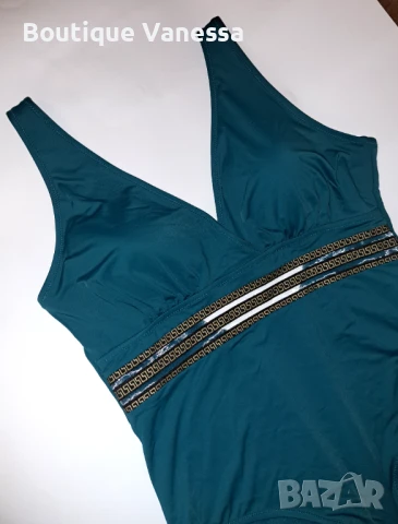 Дамски цял бански в тъмно зелено , снимка 2 - Бански костюми - 50733257
